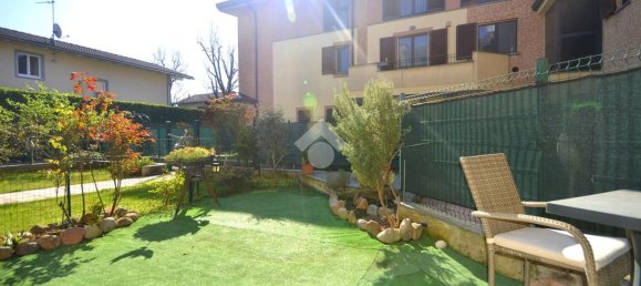 3 rooms Apartment in Caronno Pertusella, Italy No. 181909 3