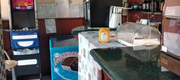 60m² Commercial property in Avezzano, Italy No. 111374 7