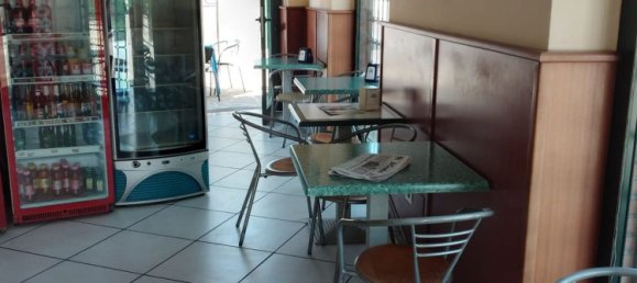 60m² Commercial property in Avezzano, Italy No. 111374 3