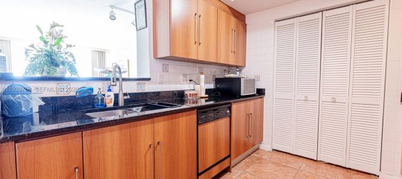 Propriedade comercial T2 em Miami, EUA N.º 614499 24