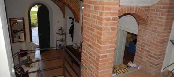 3 bedrooms House in Bedizzole, Italy No. 150073 2