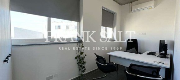 400m² Office in Mosta, Malta No. 12438 20