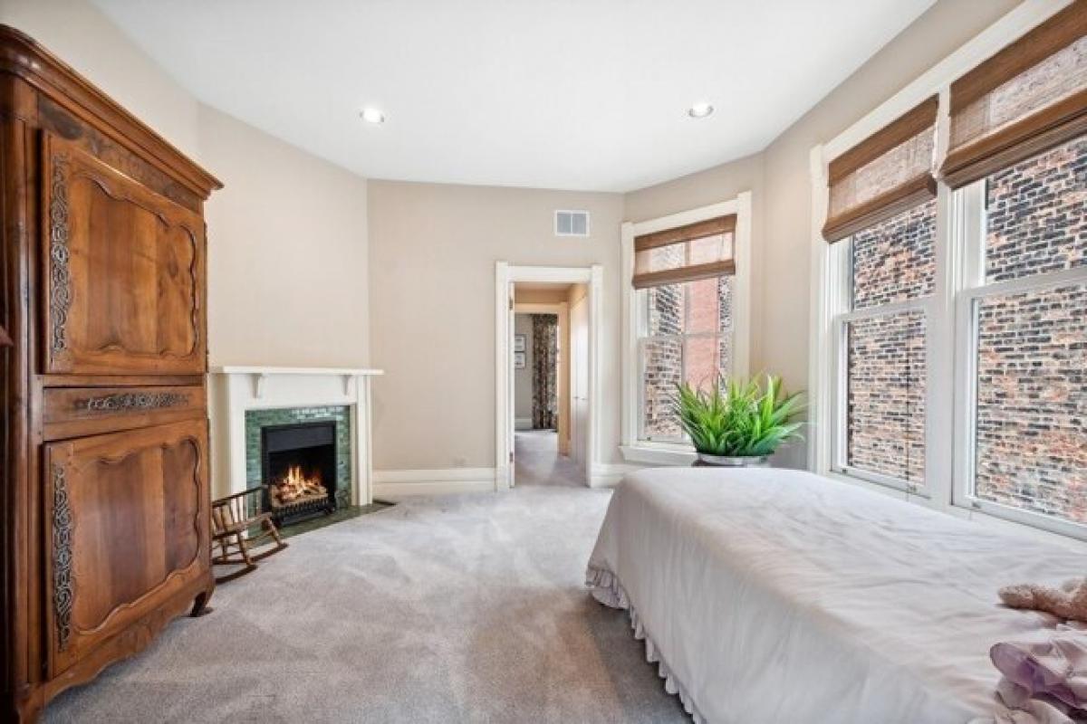 5 bedrooms House in Chicago, USA No. 381221