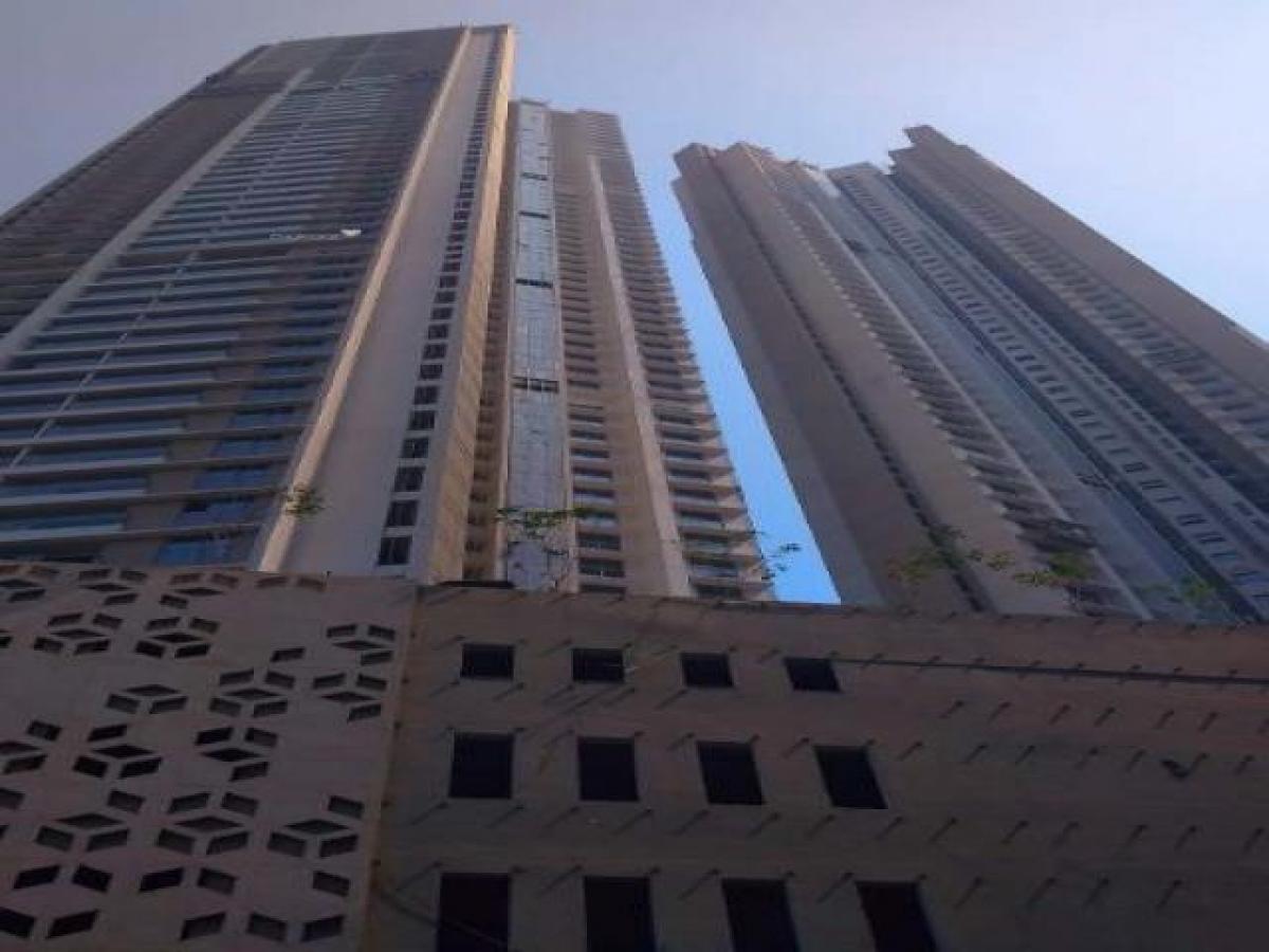 2 bedrooms House in Mumbai, India No. 29283