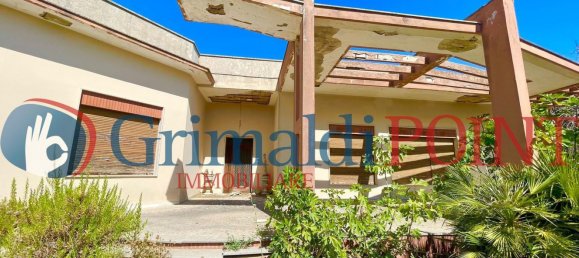 Villa de 7 habitaciónes en Sogliano Cavour, Italy No. 53391 36