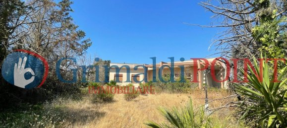 Villa de 7 habitaciónes en Sogliano Cavour, Italy No. 53391 2