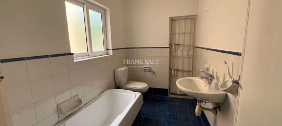 Мезонет с 3 спальнями в Слима, Мальта № 2966 8