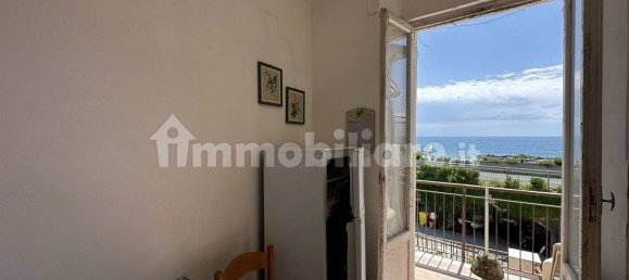 2 Schlafzimmer Wohnung in Moneglia, Italy, Nr. 280940 19