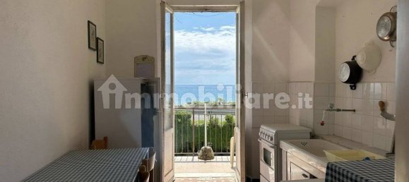 2 Schlafzimmer Wohnung in Moneglia, Italy, Nr. 280940 16