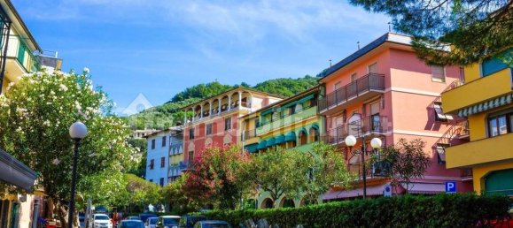 2 Schlafzimmer Wohnung in Moneglia, Italy, Nr. 280940 3