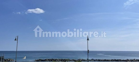 2 Schlafzimmer Wohnung in Moneglia, Italy, Nr. 280940 12