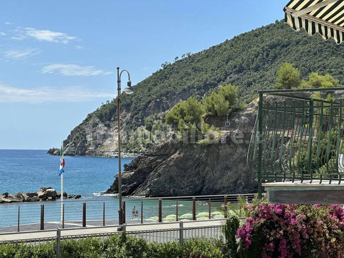 2 Schlafzimmer Wohnung in Moneglia, Italy, Nr. 280940