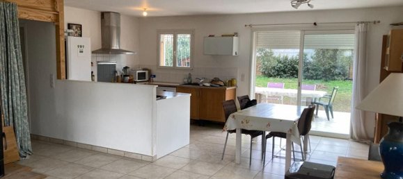 3 bedrooms Villa in Ghisonaccia, France No. 223534 3
