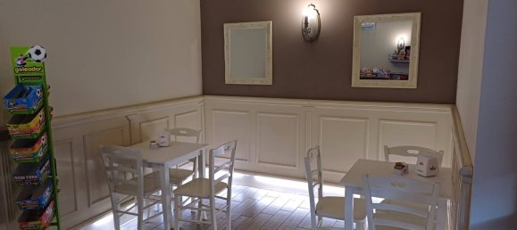 1غرفة عقار تجاري في Bra, Italy رقم 82182 3