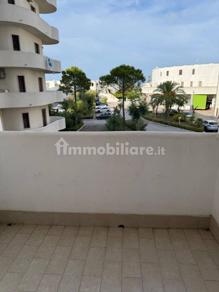 2 bedrooms Apartment in San Salvo, Italy No. 404144