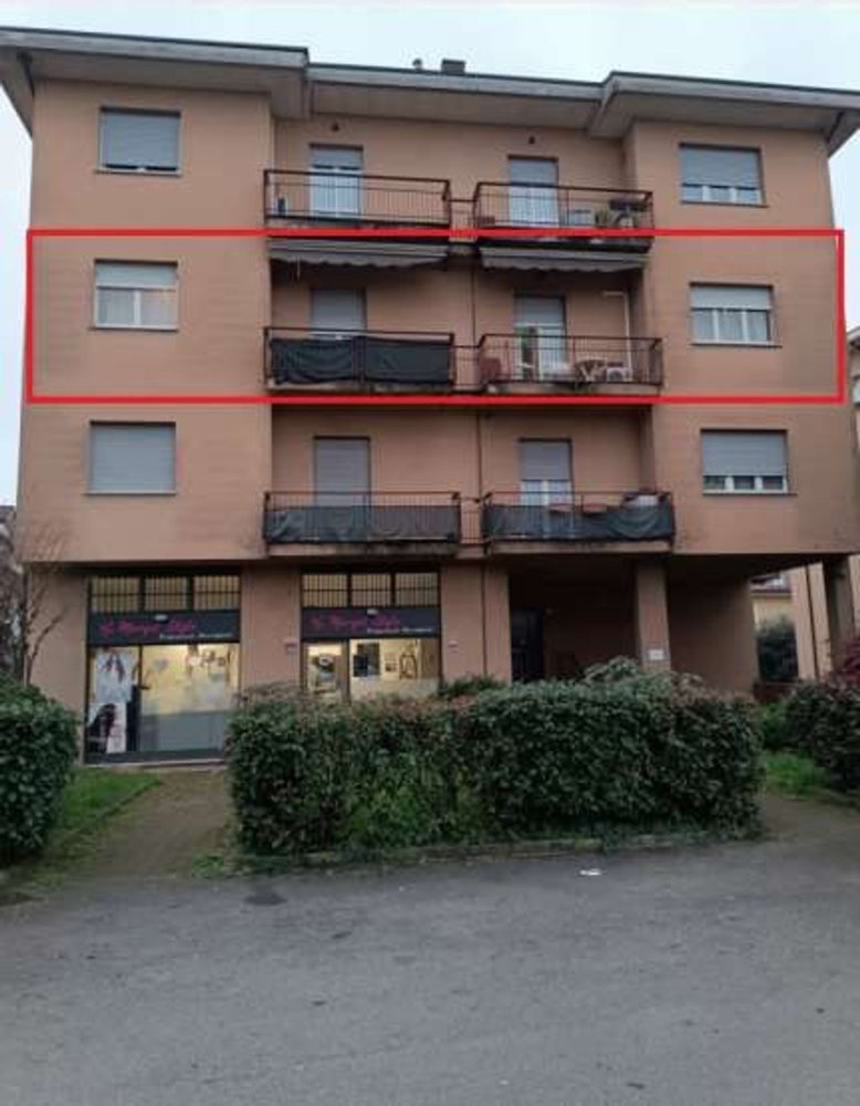 Квартира с 5 комнатами в Меда, Италия № 289396