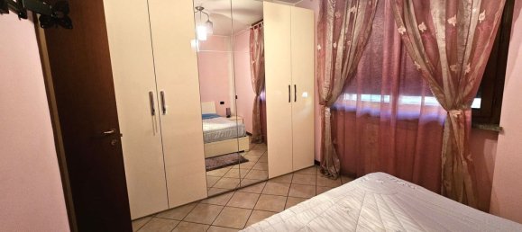 2 rooms Apartment in Baranzate, Italy No. 330362 13