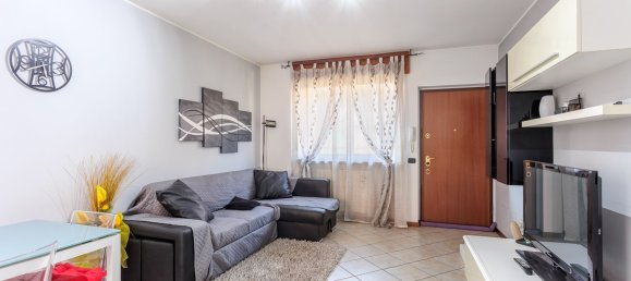 2 rooms Apartment in Baranzate, Italy No. 330362 8