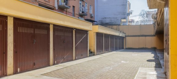 2 rooms Apartment in Baranzate, Italy No. 330362 24