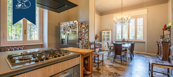 6 rooms Villa in Magnago, Italy No. 163518 20