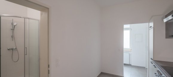 2 rooms Apartment in Hernals, Austria No. 129150 10