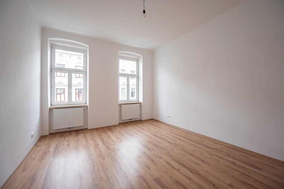 2 rooms Apartment in Hernals, Austria No. 129150