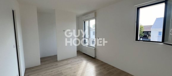 3 bedrooms House in Saint-Remy-les-Chevreuse, France No. 173846 3