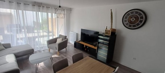 Квартира с 2 спальнями в Ла Боль-Эскублак, Франция № 337412 3