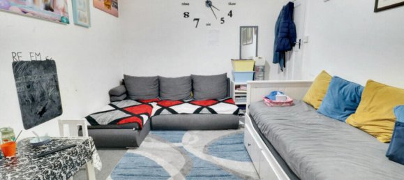 4 bedrooms House in Hayes, United Kingdom No. 5057 2