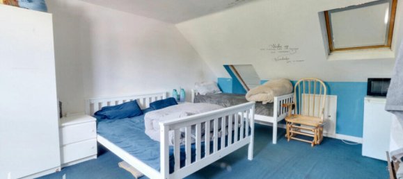 4 bedrooms House in Hayes, United Kingdom No. 5057 7