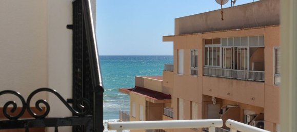 2 bedrooms Penthouse in Torrevieja, Spain No. 175797 2