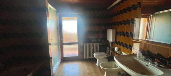 3غرفة شقة في Tortona, Italy رقم 263021 4