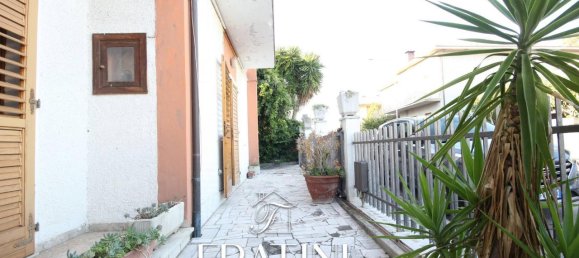 7-Zimmer Haus in Nereto, Italy, Nr. 77398 26