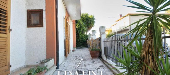 7-Zimmer Haus in Nereto, Italy, Nr. 77398 25