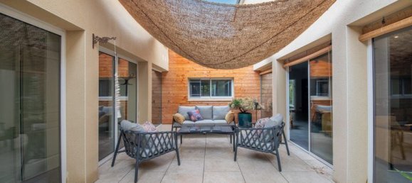 Casa de 5 dormitorios en Lot, France No. 342895 3