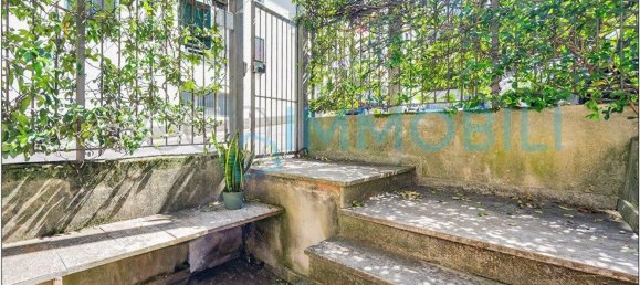 3 rooms Apartment in Lecco, Italy No. 289970 4