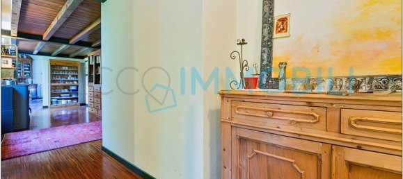 3 rooms Apartment in Lecco, Italy No. 289970 8