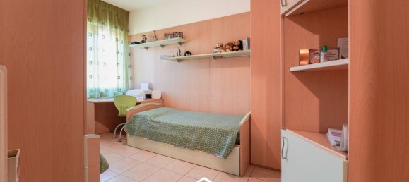 4غرفة شقة في Vicenza, Italy رقم 102418 7