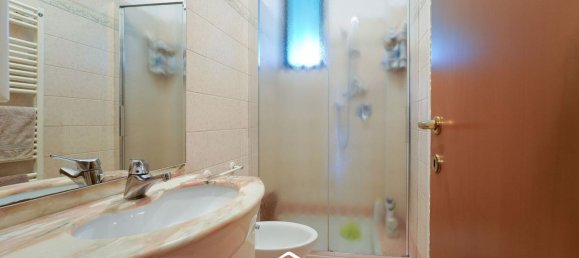 4غرفة شقة في Vicenza, Italy رقم 102418 13