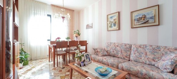 4غرفة شقة في Vicenza, Italy رقم 102418 19