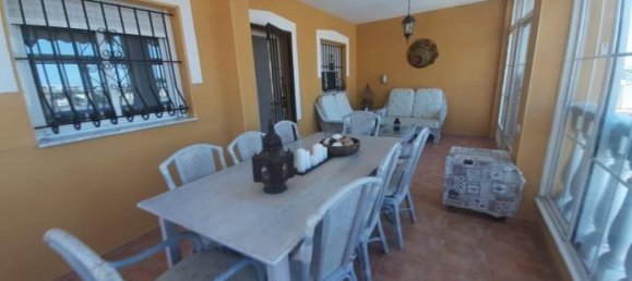 283m² Apartment for sale in Torrevieja, Alicante, Valencian Community, Spain № 365438 4