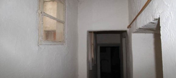 3 Schlafzimmer Wohnung in Siena, Italy, Nr. 60892 29