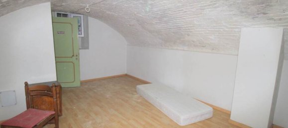 3 Schlafzimmer Wohnung in Siena, Italy, Nr. 60892 7