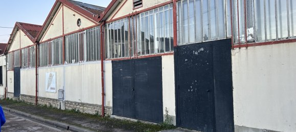 3 bedrooms Apartment in Sainte-Savine, France No. 76805 4