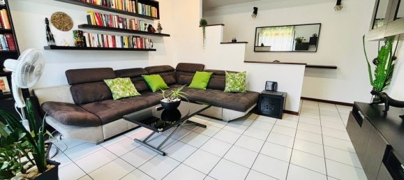 3-salle Appartement à Paullo, Italy No. 330379 2