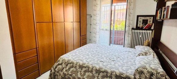 3-salle Appartement à Paullo, Italy No. 330379 25