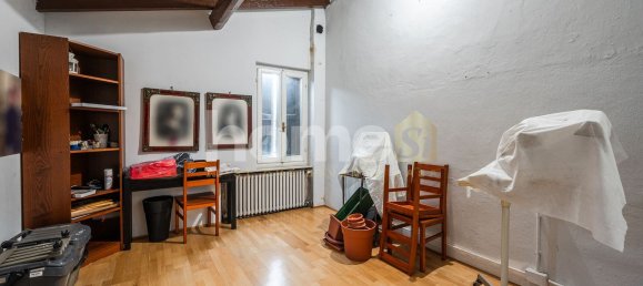 8 rooms House in Reggio Emilia, Italy No. 280509 15