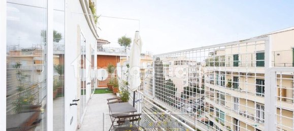 4 bedrooms Apartment in Rome, Italy No. 311244 14
