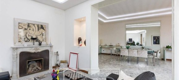 4 bedrooms Apartment in Rome, Italy No. 311244 11