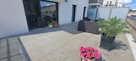 Квартира с 2 спальнями в Кан, Франция № 320502 5